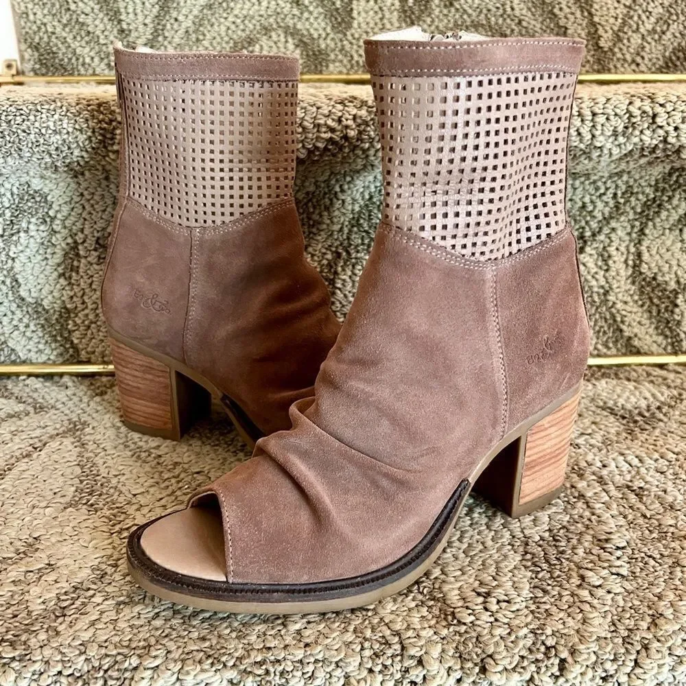 Bos. & Co. Celine Suede Open Peep Toe Boots Bootie in Taupe Size 37 or 7 EEUC